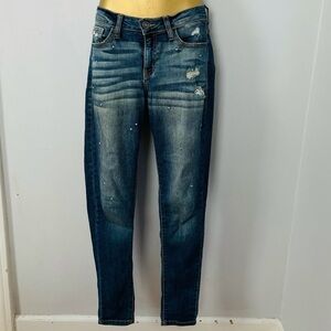 KanCan distressed jeans size 26